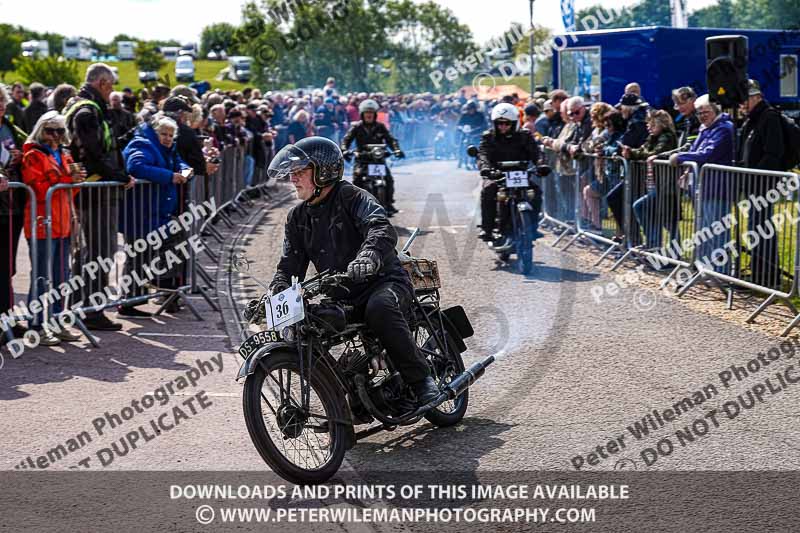 Vintage motorcycle club;eventdigitalimages;no limits trackdays;peter wileman photography;vintage motocycles;vmcc banbury run photographs